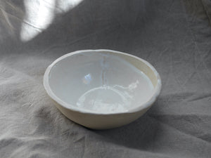 my-hungry-valentine-ceramics-bowl-nt-crazyglosswhite-side-2