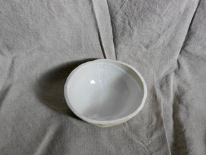 my-hungry-valentine-ceramics-bowl-nt-crazyglosswhite-top