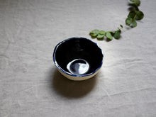 Load image into Gallery viewer, my-hungry-valentine-ceramics-studio-bowl-breakfast-nt-midnightblue-side
