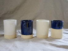 Charger l&#39;image dans la galerie, my-hungry-valentine-ceramics-studio-pot-nt-setof4-blue-white-front
