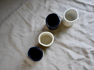 my-hungry-valentine-ceramics-studio-pot-nt-setof4-blue-white-top