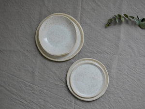 my-hungry-valentine-ceramics-studio-set-4-pieces-nt-transparent-25-21-18-pasta-plates-stacked-top