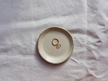 Charger l&#39;image dans la galerie, myhungryvalentine-studio-ceramics-simple-plate-11-satincream-jewellery
